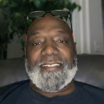 Ernest Aughburns_350x350px